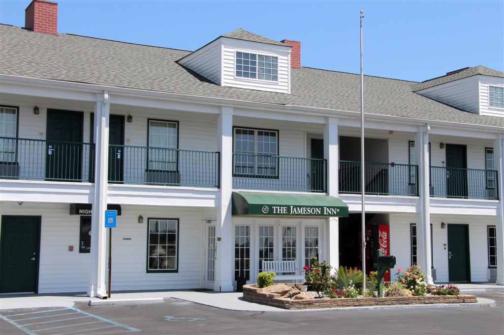 Jameson Inn Douglas Eksteriør bilde